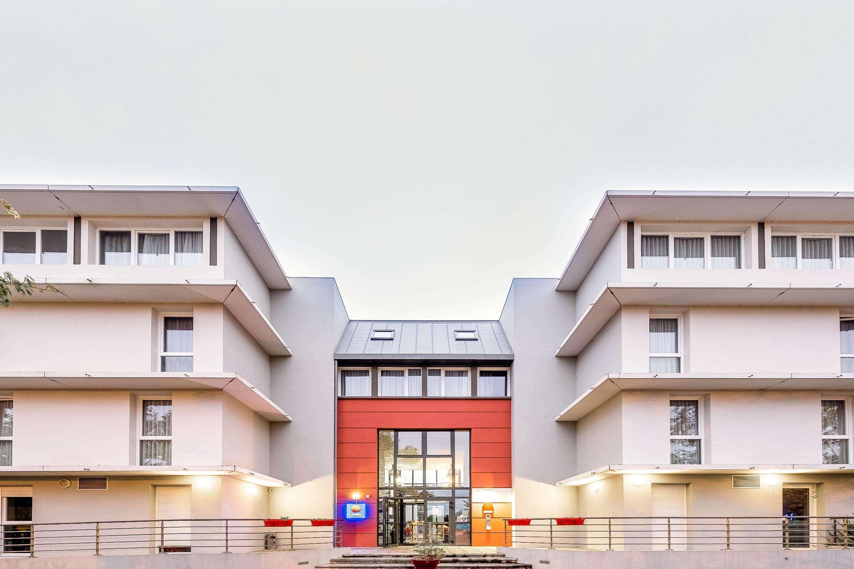 Comfort Suites Pau Idron Exterior photo