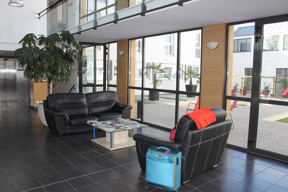 Comfort Suites Pau Idron Exterior photo